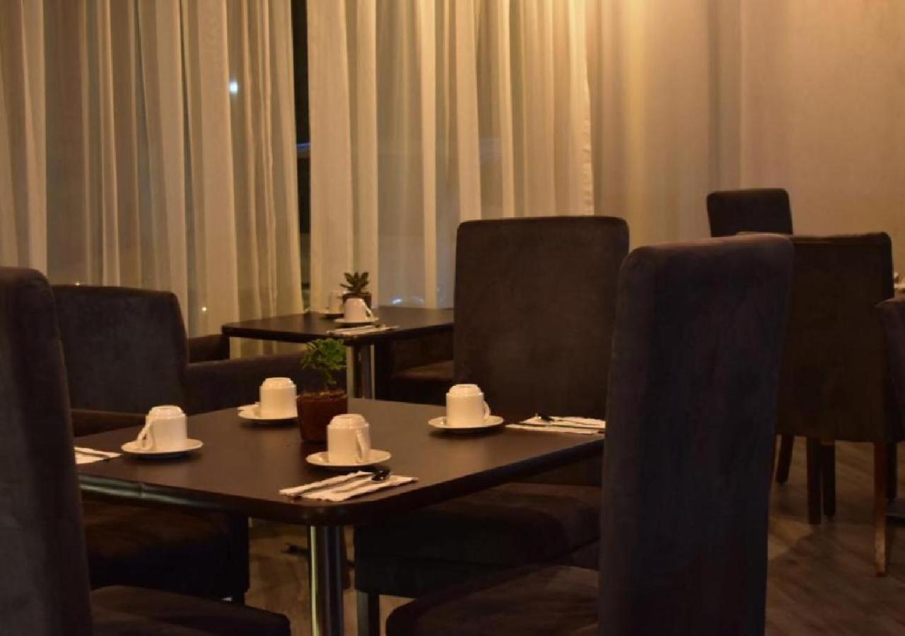 Esduma Hk Hotel Pachuca ภายนอก รูปภาพ