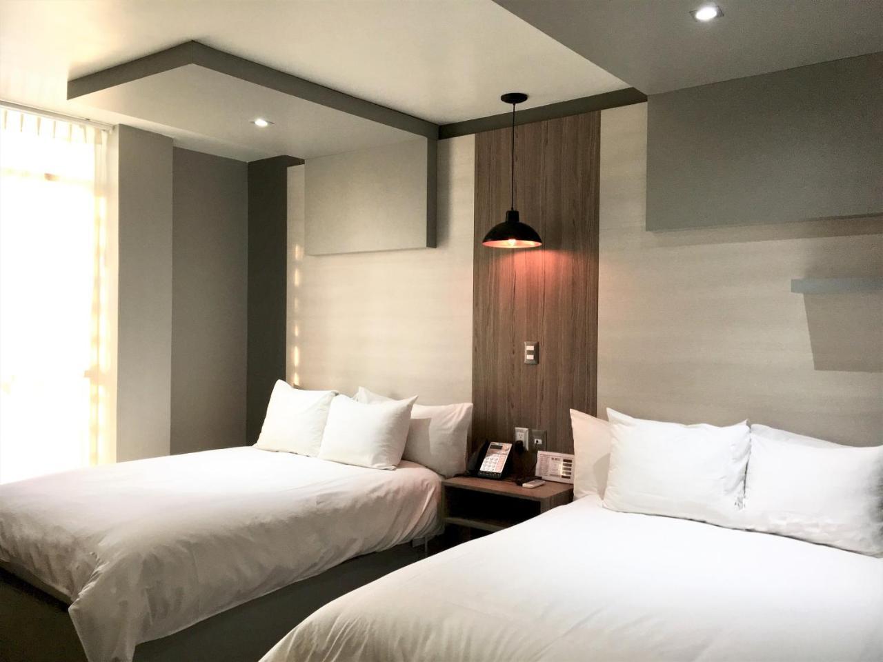 Esduma Hk Hotel Pachuca ภายนอก รูปภาพ